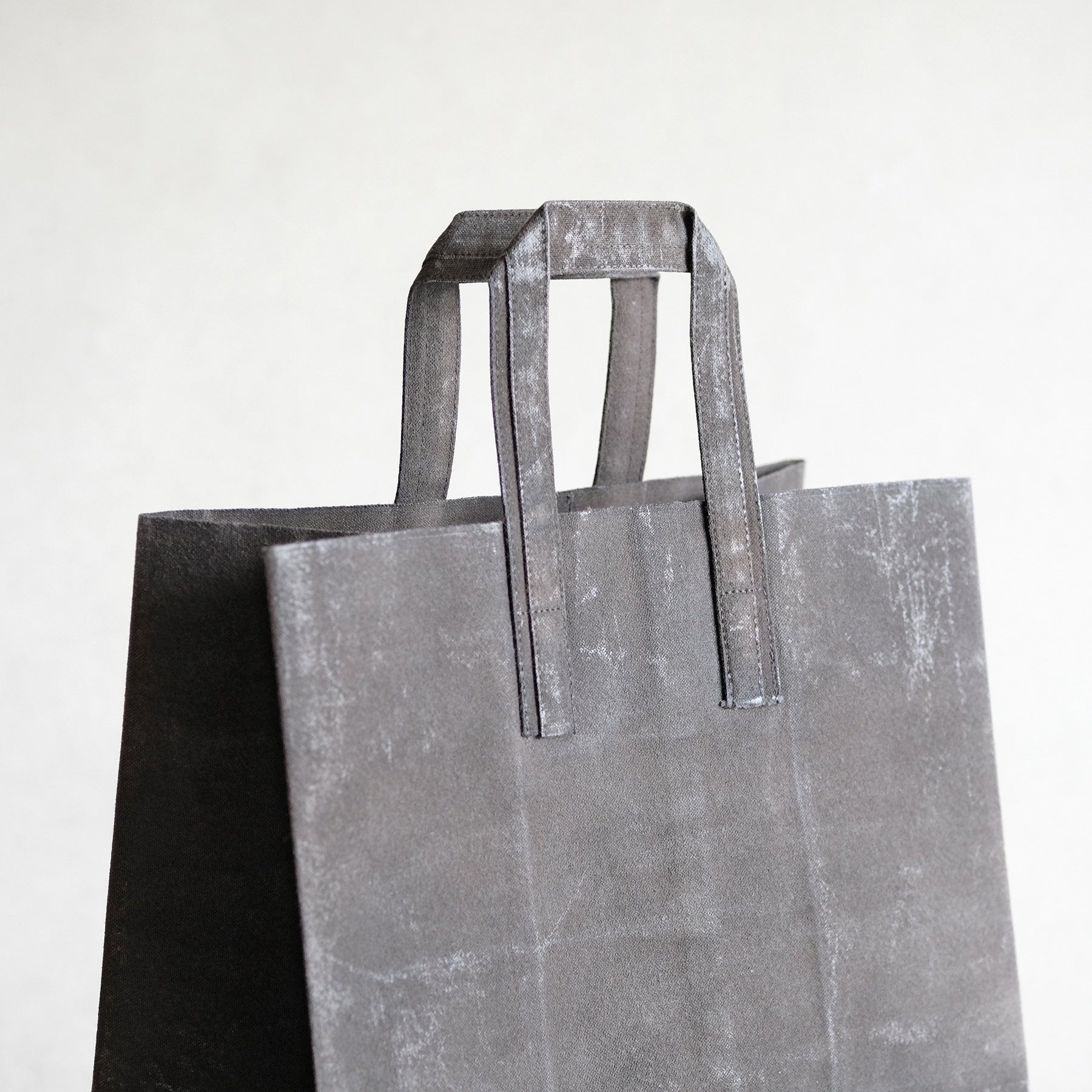 Kazumi Takigawa | Supermarket Bag (Charcoal Grey) - Analogue Life
